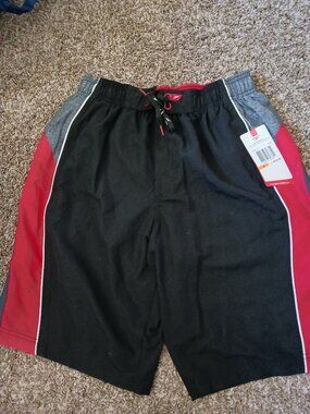 NWT Speedo Men's swim trunks S